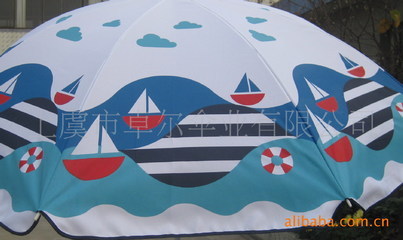 供應白色清爽沙灘傘——上虞市卓爾傘業專業制造商