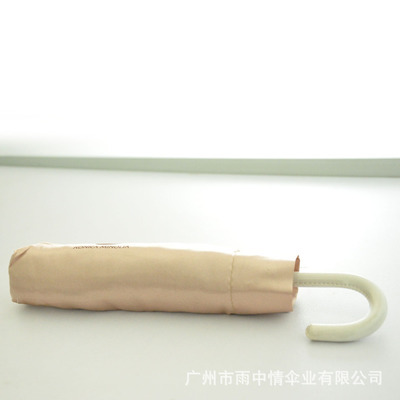 廣州市雨中情傘業 專業批發定制廣告傘與禮品傘的一站式解決方案